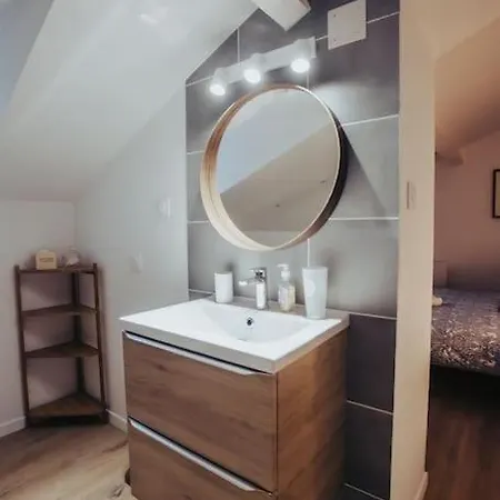 De Charme, Belle-beille * アンジェ