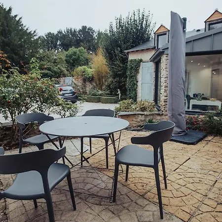 דירה De Charme, Belle-beille